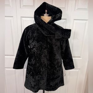 Luxurious Vintage Black Faux Fur Swing Coat